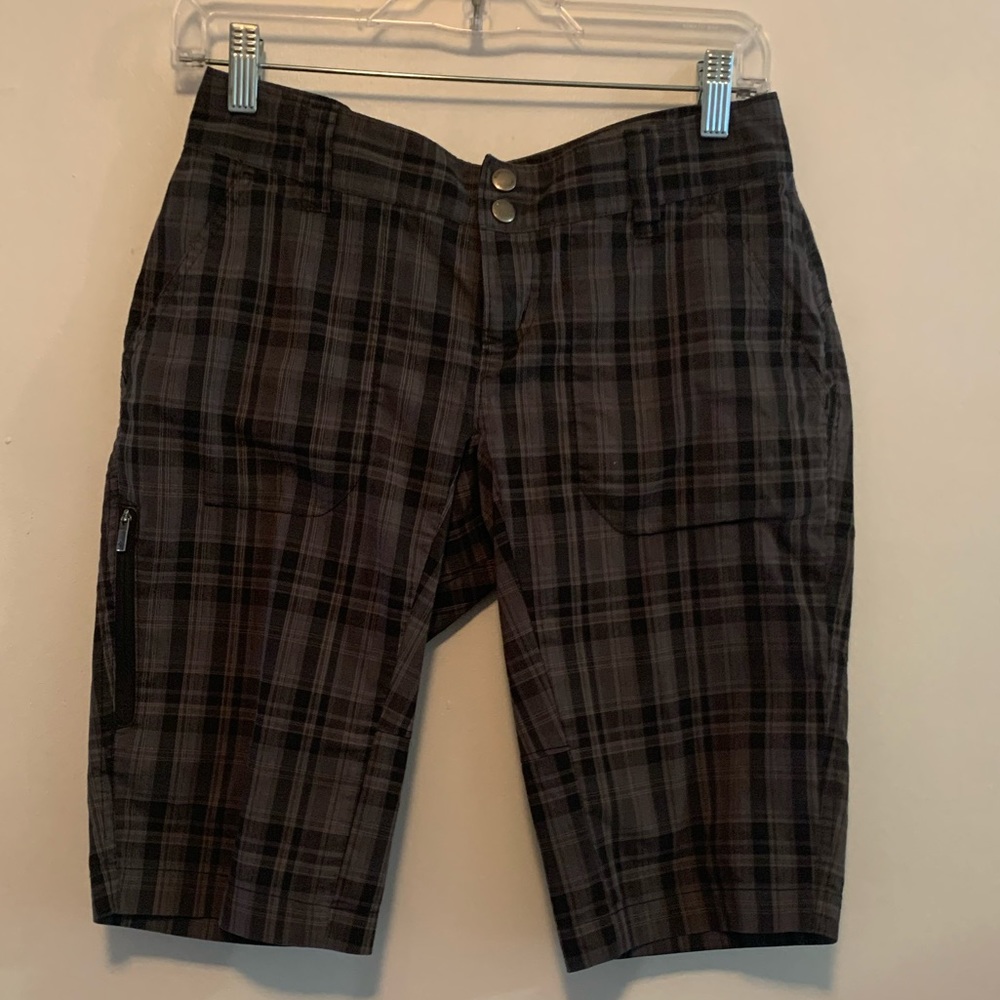 Columbia shorts, preowned